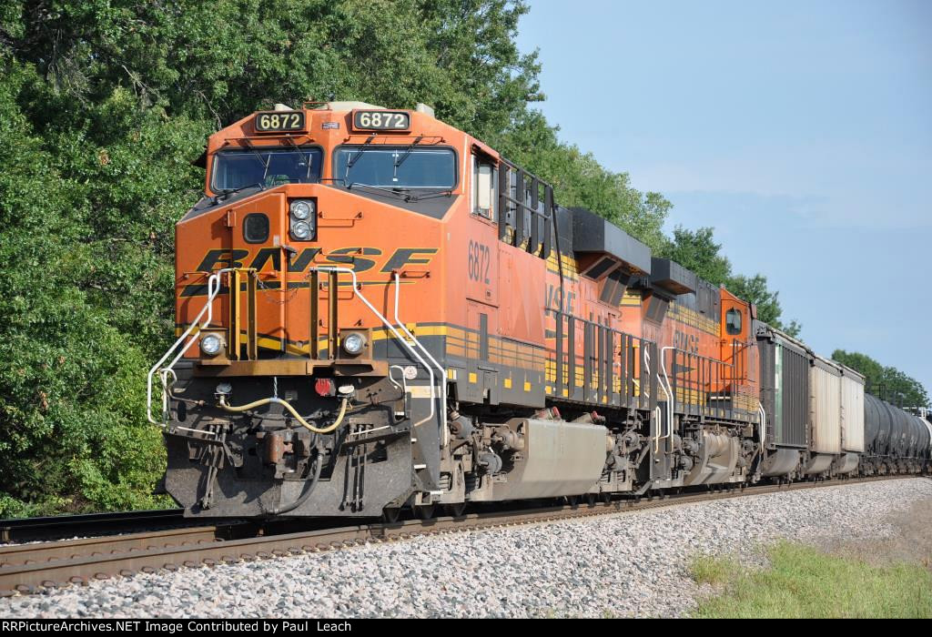 Tied down manifest in the siding